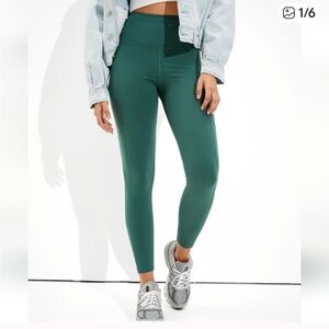 New/no tag AE The Everything Pocket Legging-green-M